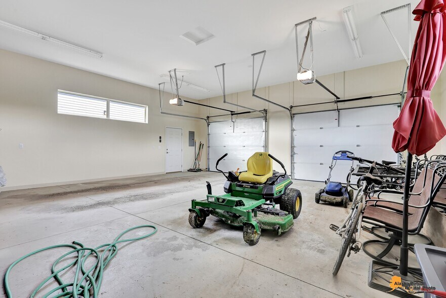 More Photos Of 1075 S Inner Springer Loop, Palmer Industrial For Sale