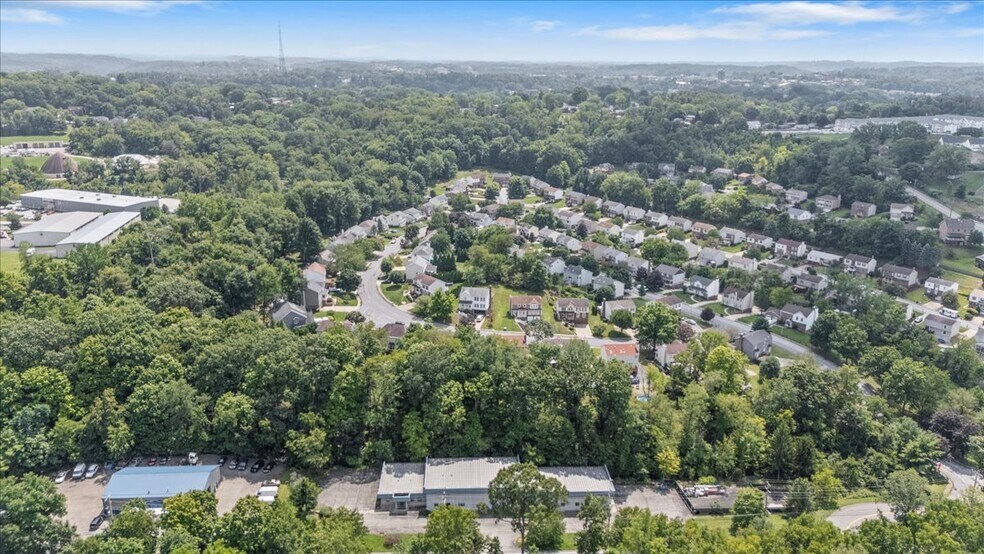 More Photos Of 460-470 Old Frankstown Rd, Monroeville Light Manufacturing For Lease