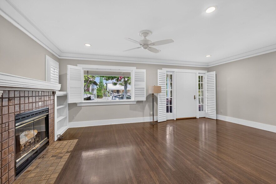 More Photos Of 119 S Adams St, Glendale Multifamily For Sale
