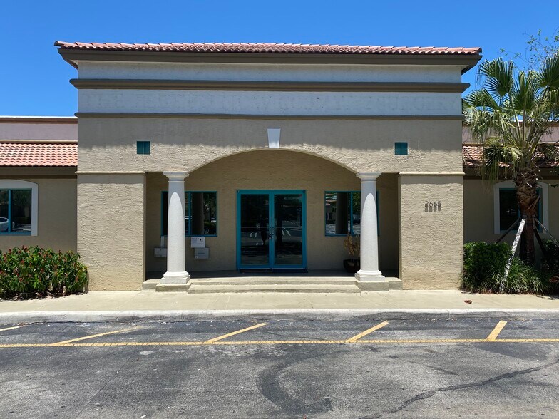 Primary Photo Of 2665 Executive Park Dr, Weston Medical For Lease