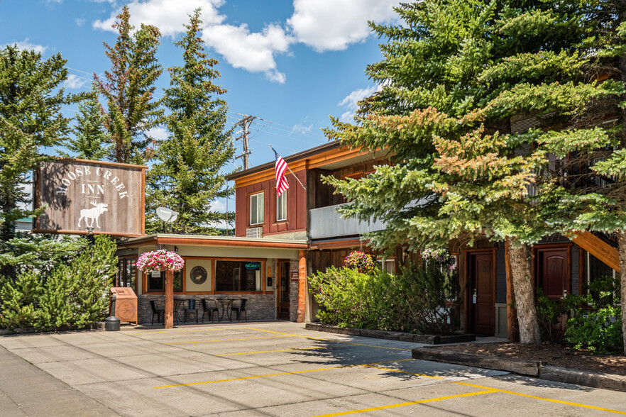 Primary Photo Of 119 Electric St, West Yellowstone Hotel For Sale