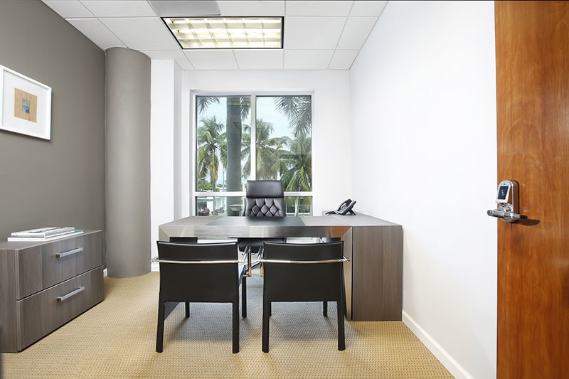 More Photos Of 1000 5th St, Miami Beach Office For Lease