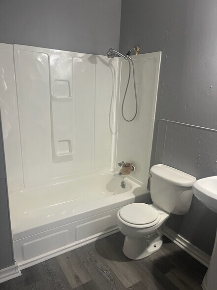 More Photos Of , Roanoke Multifamily For Sale