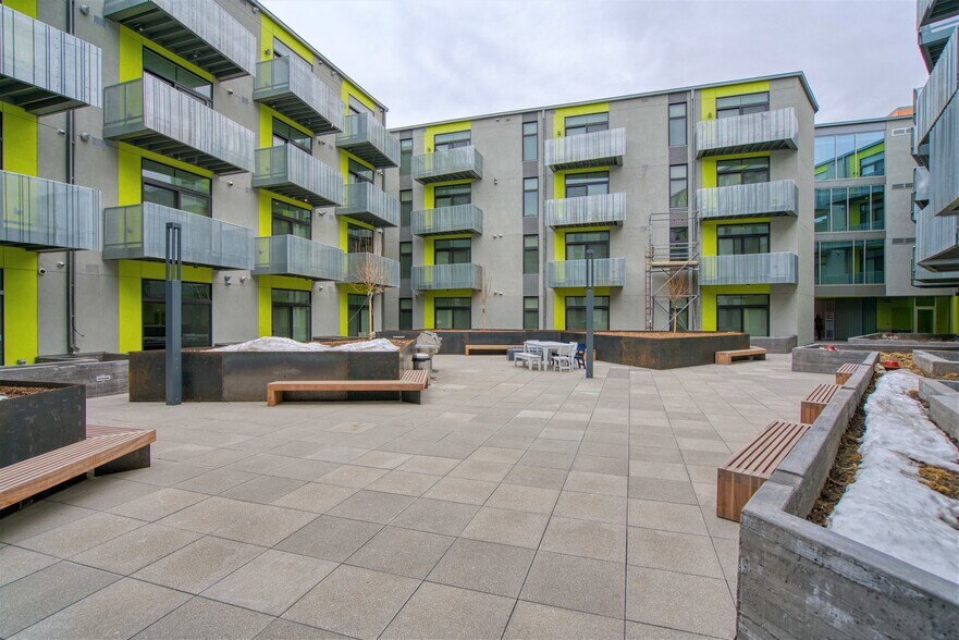 More Photos Of 3390 Valmont Rd, Boulder Unknown For Lease