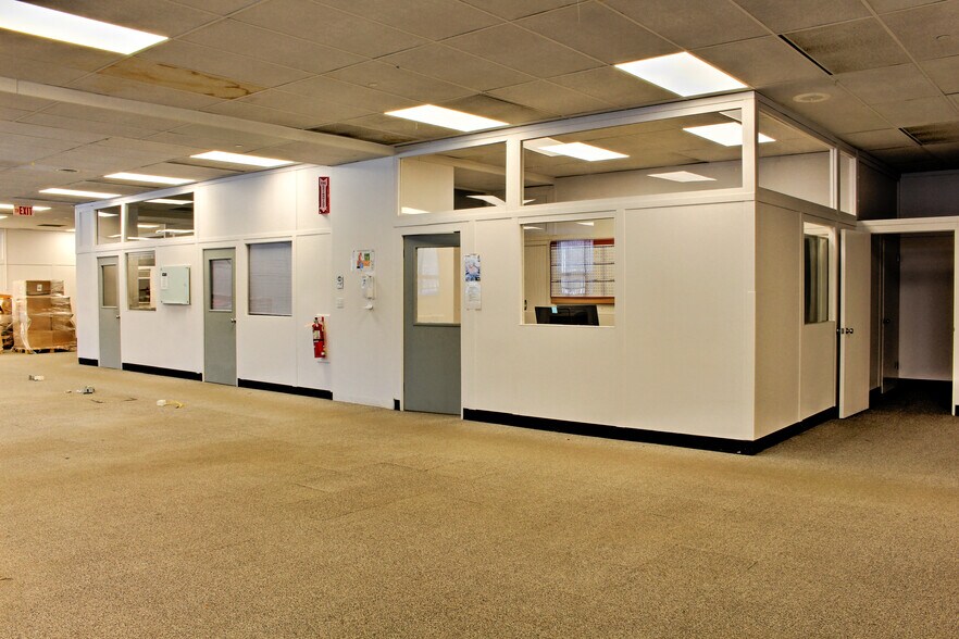 More Photos Of 150 Congress St, Keene Industrial For Sale