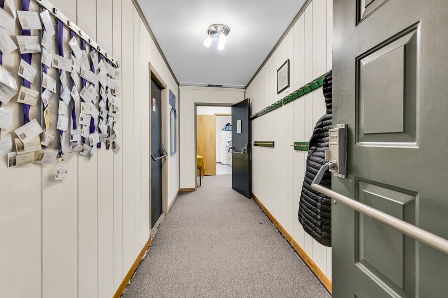 More Photos Of 4277 Columbus Pike, Delaware Religious Facility For Sale