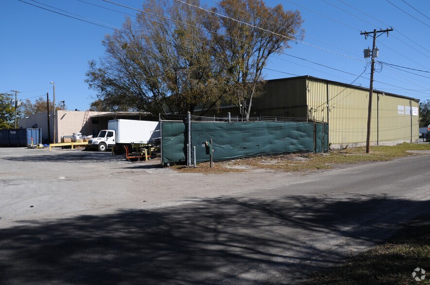 More Photos Of 1102 N Rome Ave, Tampa Warehouse For Lease