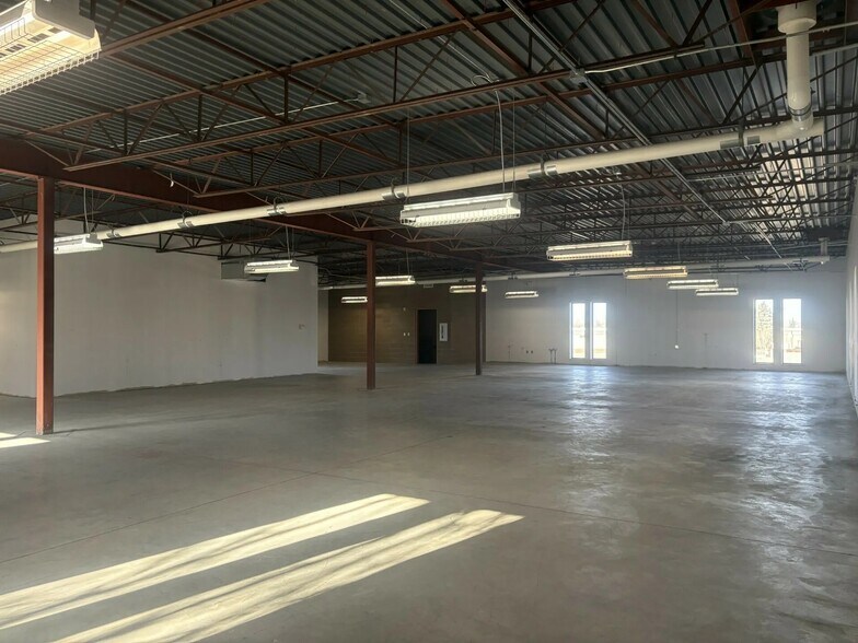 More Photos Of 621 W Russell St, Sioux Falls Office For Lease