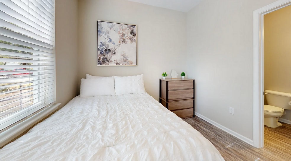 More Photos Of 619 S Kerr Ave, Wilmington Apartments For Sale
