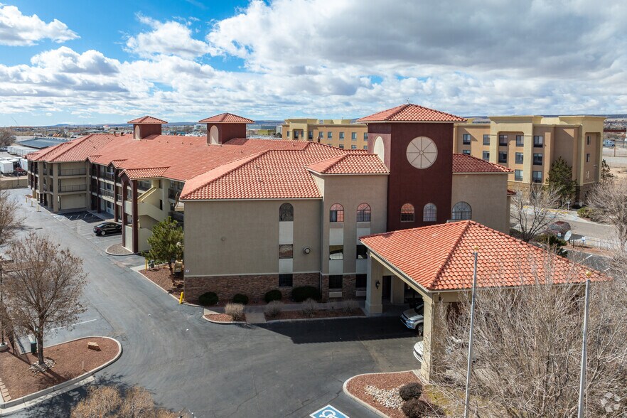 Primary Photo Of 6100 Iliff Rd NW, Albuquerque Hotel For Sale