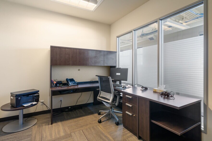 More Photos Of 388 Harbour Rd, Victoria Storefront Retail Office For Sale