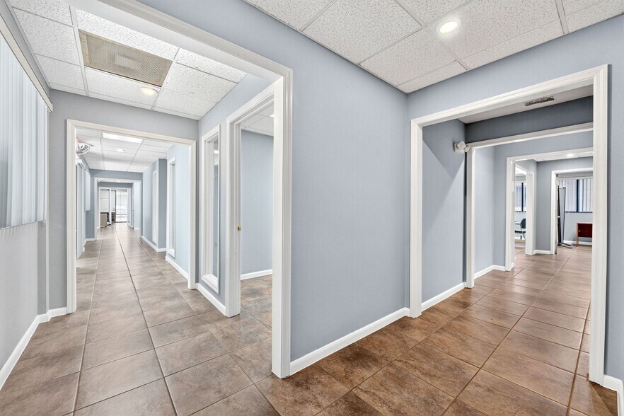 More Photos Of 701 Enterprise Rd E, Safety Harbor Medical For Lease