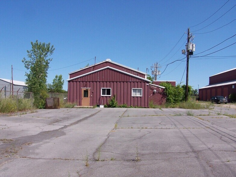 More Photos Of 5786 State Route 96, Romulus Warehouse For Lease