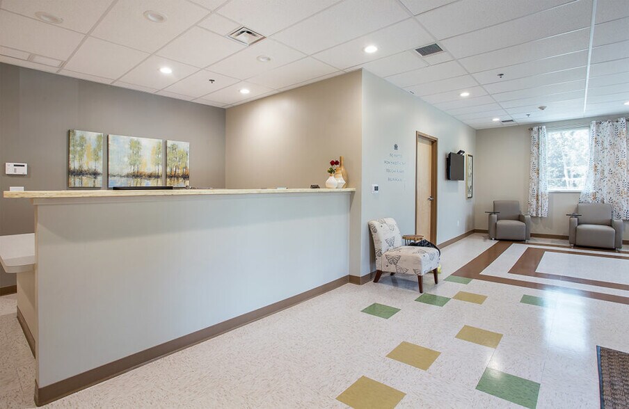 More Photos Of 300 Carrera Dr, London Medical For Sale