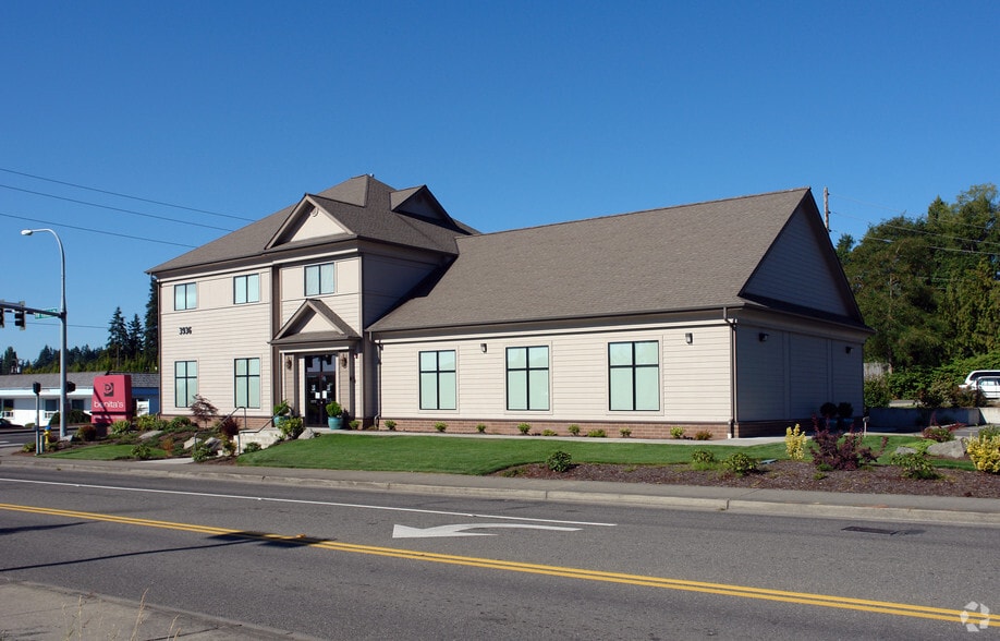 Primary Photo Of 3936 Randall Way, Silverdale Freestanding For Sale