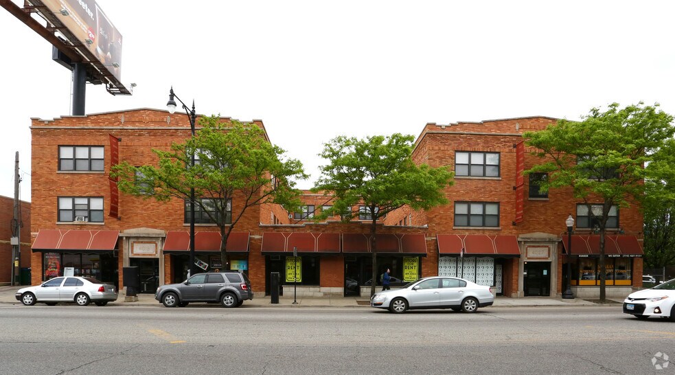 More Photos Of 4019-4027 W Irving Park Rd, Chicago General Retail For Sale