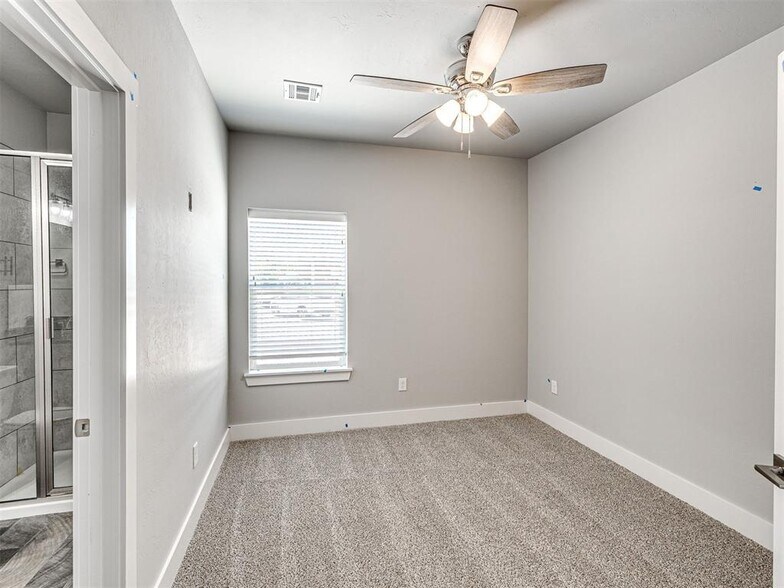 More Photos Of 103 Edwards St, Edmond Apartments For Sale