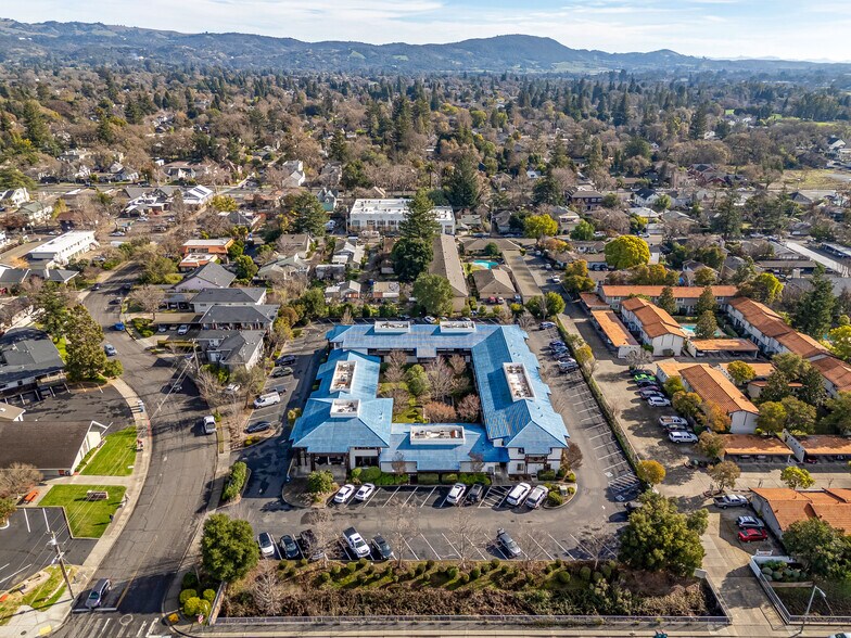 More Photos Of 181 Andrieux St, Sonoma Medical For Lease