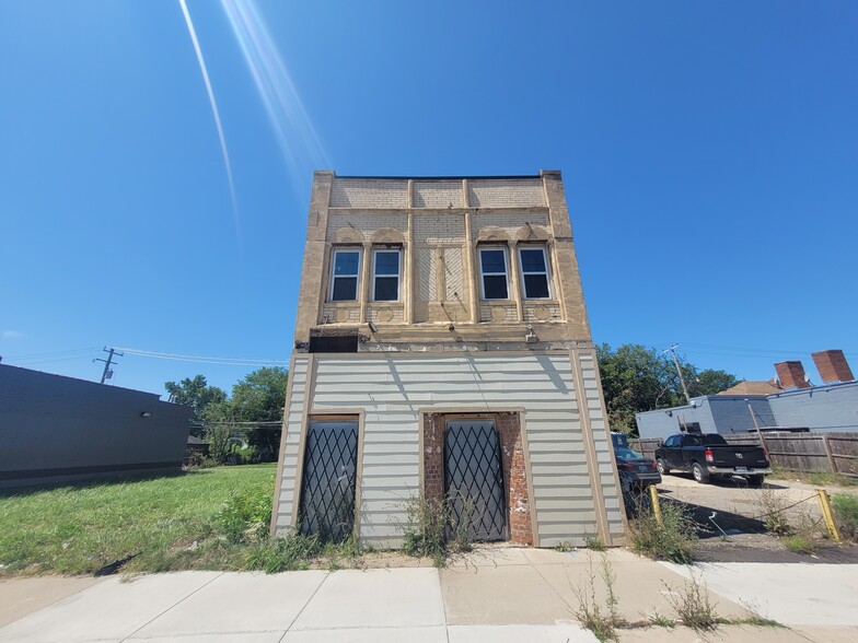 Primary Photo Of 14907 Livernois Ave, Detroit Flex For Sale