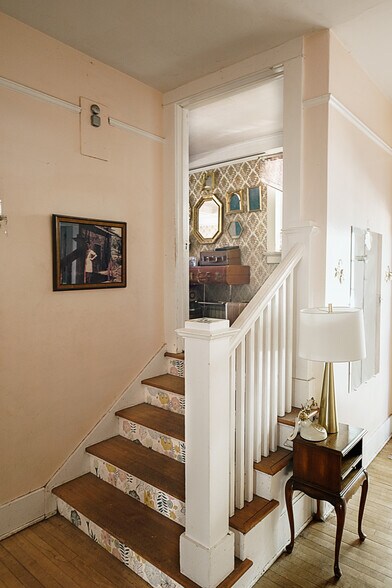 More Photos Of 200 E Vista St, Bisbee Movie Radio TVStudio For Sale