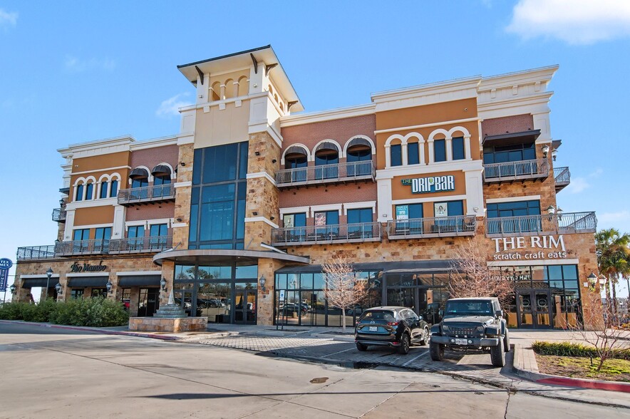 Primary Photo Of 295-307 E Renfro St, Burleson Office For Lease