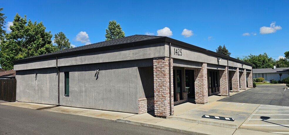 More Photos Of 1425 Butte House Rd, Yuba City Office For Lease