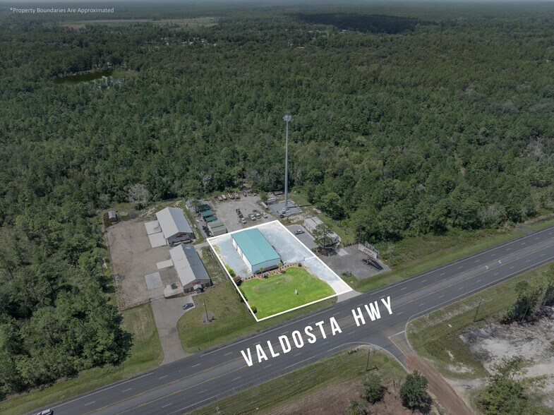 More Photos Of 19300 Valdosta Hwy, Valdosta Light Distribution For Lease
