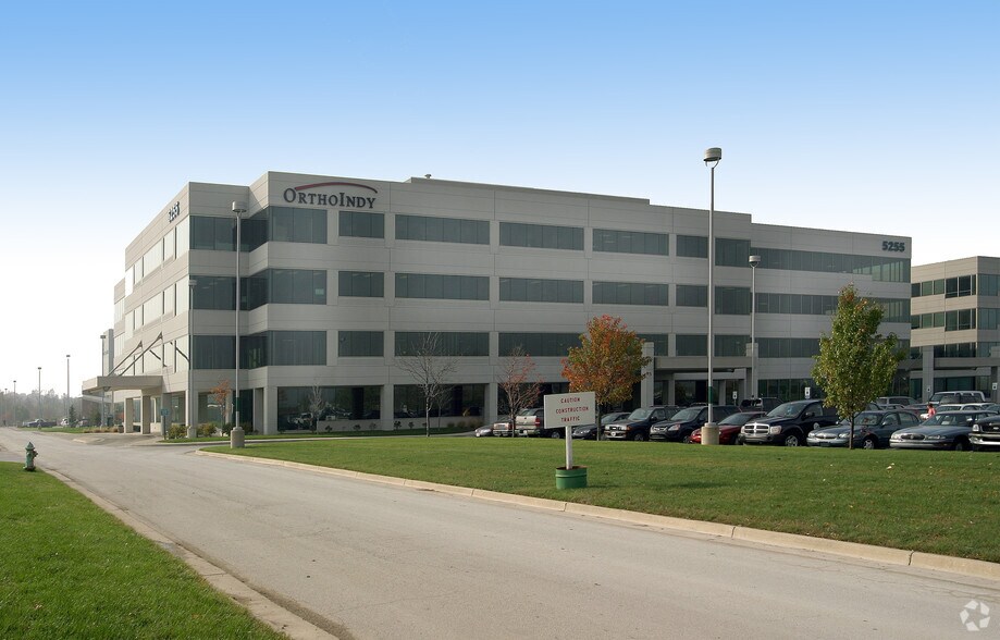 More Photos Of 5255 E Stop 11 Rd, Indianapolis Medical For Lease