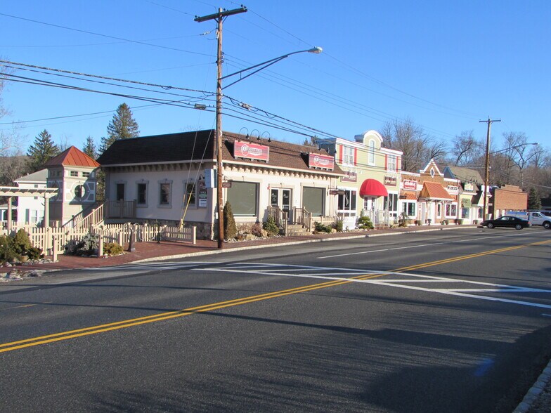 More Photos Of 638A RT 202, Towaco General Retail For Lease