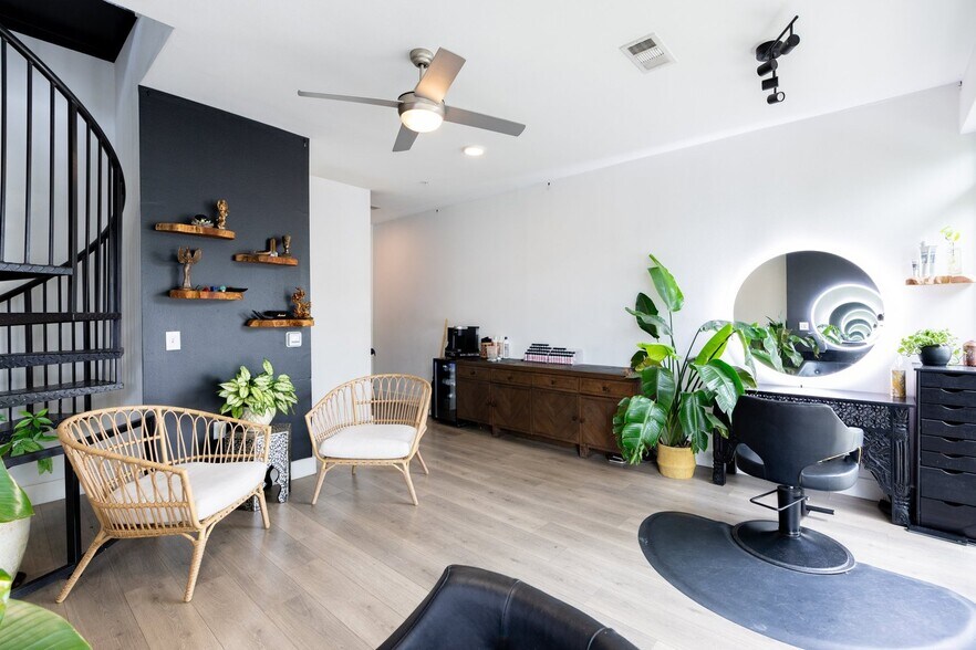 More Photos Of 2213 Poquito St, Austin Apartments For Lease