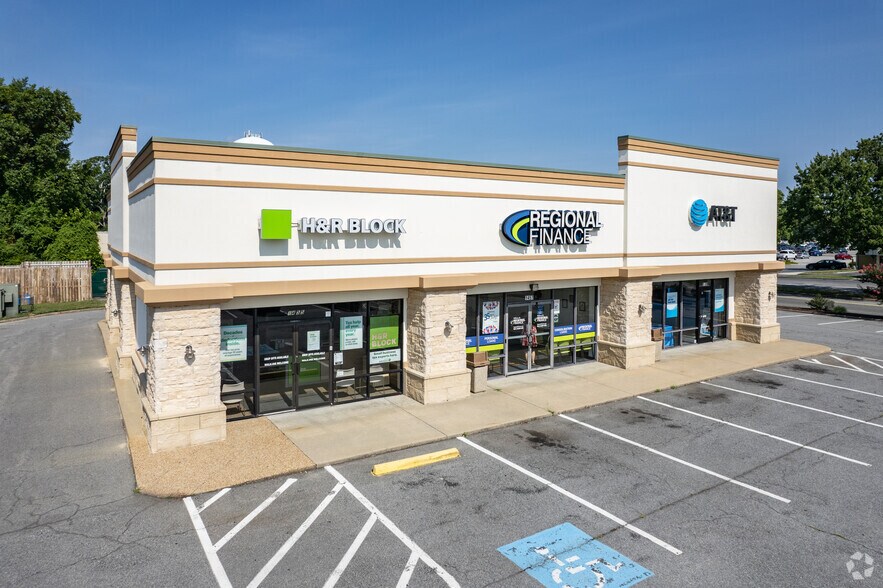 More Photos Of 1401-1463 N Main St, Suffolk Unknown For Lease