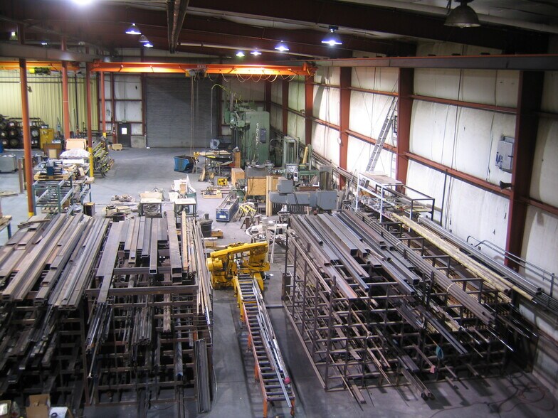 More Photos Of 4196 Farm Rd, West Jordan Warehouse For Sale