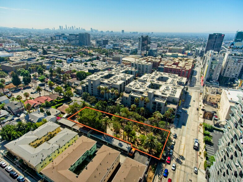 More Photos Of 1750 N Argyle Ave, Los Angeles Land For Sale