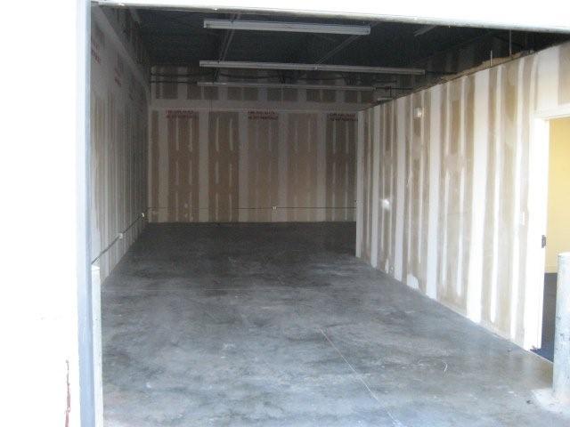 More Photos Of 4913 Chastain Ave, Charlotte Light Manufacturing For Lease