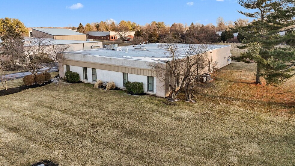 More Photos Of 2 Pheasant Run, Newtown Research And Development For Sale