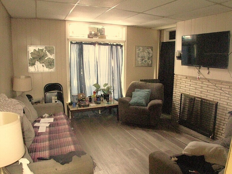 More Photos Of 47 Carroll St, Binghamton Apartments For Sale