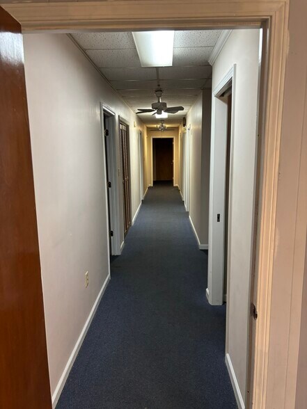 More Photos Of 501 S Wise Dr, Sumter Office For Lease