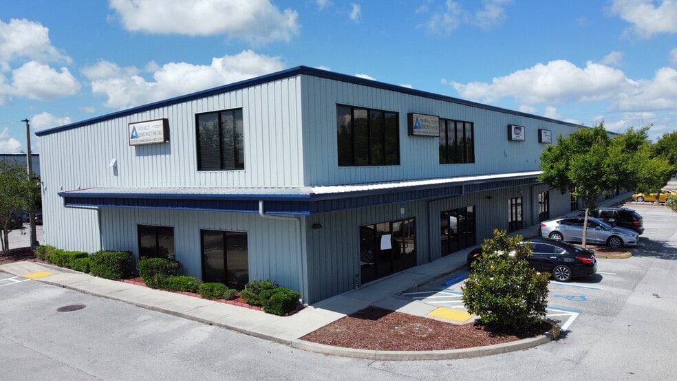 Primary Photo Of 5250-5275 Giron Cir, Kissimmee Unknown For Lease