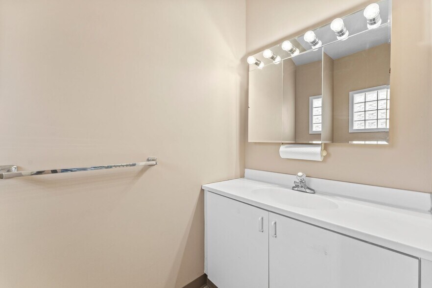 More Photos Of 96 E Main St, Little Falls Office For Lease