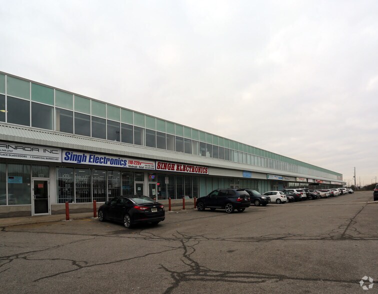 More Photos Of 7003 Steeles Ave W, Toronto Light Manufacturing For Lease
