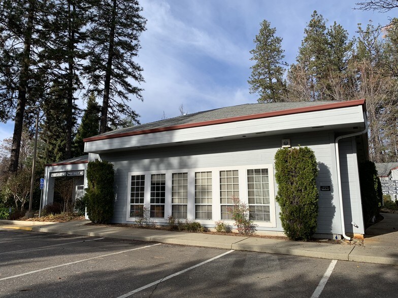 More Photos Of 6585 Clark Rd, Paradise Medical For Lease