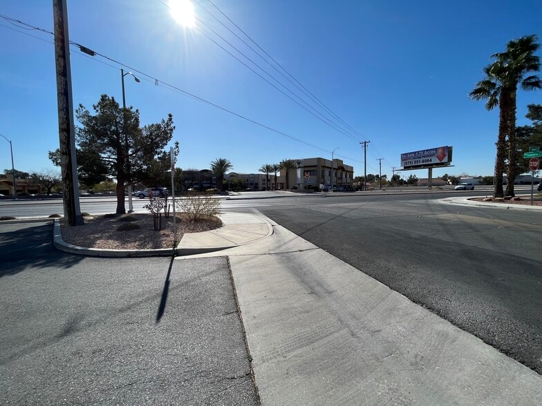 More Photos Of 6150 Transverse Dr, Las Vegas Office For Sale