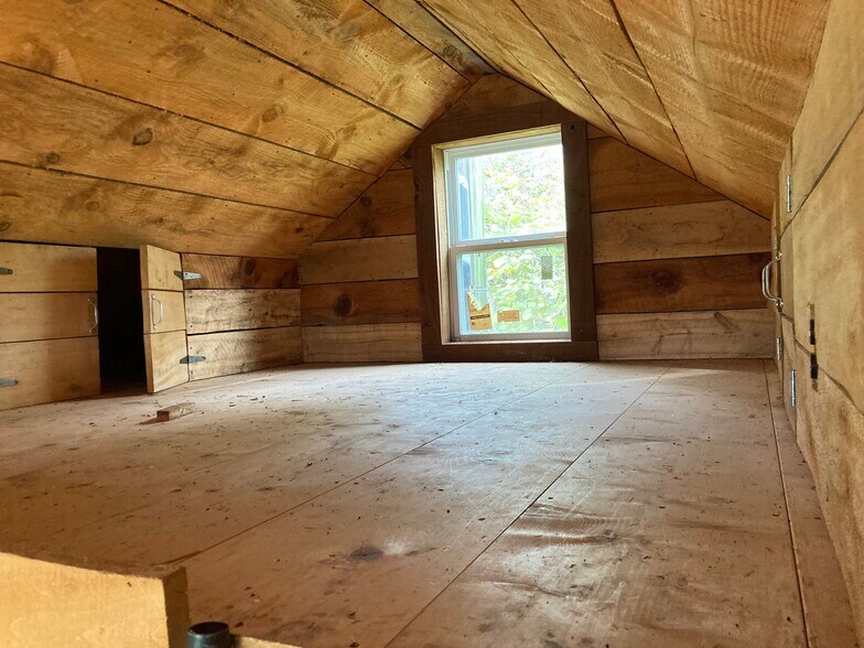 More Photos Of 22413 Highway C, Lawson Specialty For Sale