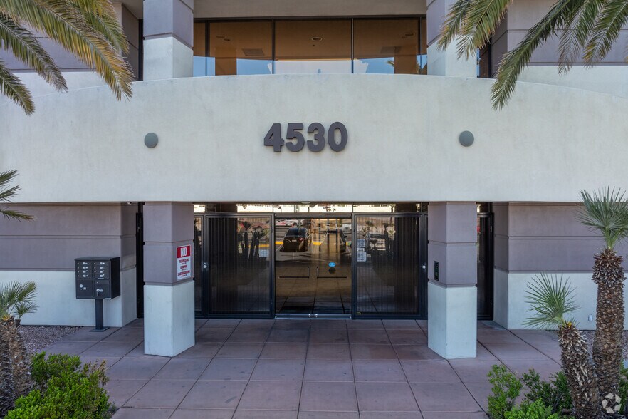 More Photos Of 4530 S Decatur Blvd, Las Vegas Medical For Sale