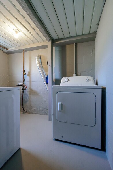 More Photos Of 1108 Humphrey St, Monroe Apartments For Sale