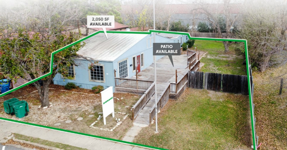 Primary Photo Of 313 N Main St, Elgin Restaurant For Sale