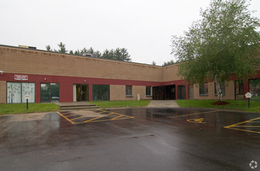 Primary Photo Of 26 Clinton Dr, Hollis Warehouse For Lease