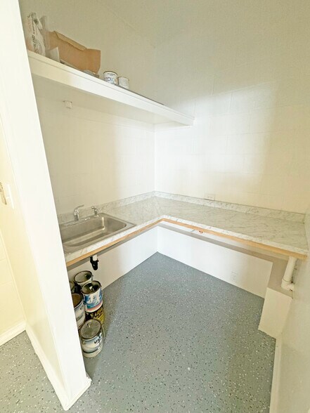 More Photos Of 62 Brookwood Ave, Santa Rosa Medical For Sale