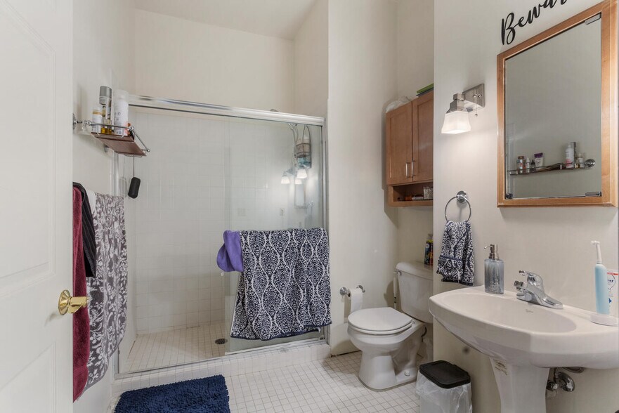 More Photos Of 112 W Hill St, Champaign Multifamily For Sale