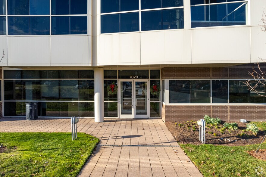 More Photos Of 7010 Kit Creek Rd, Morrisville Unknown For Lease